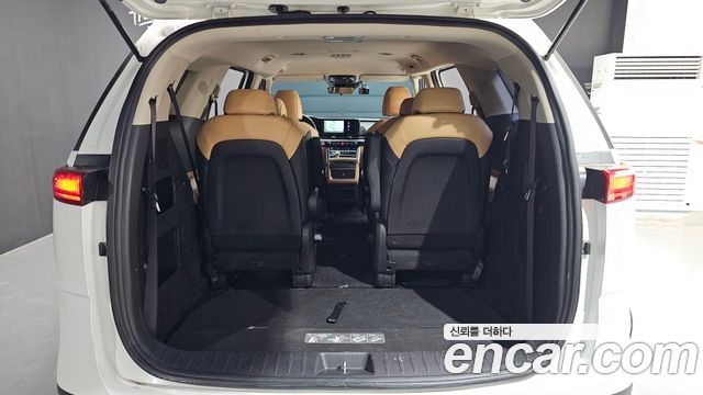 Kia Carnival (IV) Diesel 9-Seater Prestige 2022 — фото 20