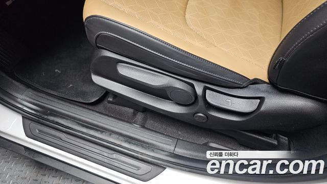 Kia Carnival (IV) Diesel 9-Seater Prestige 2022 — фото 32
