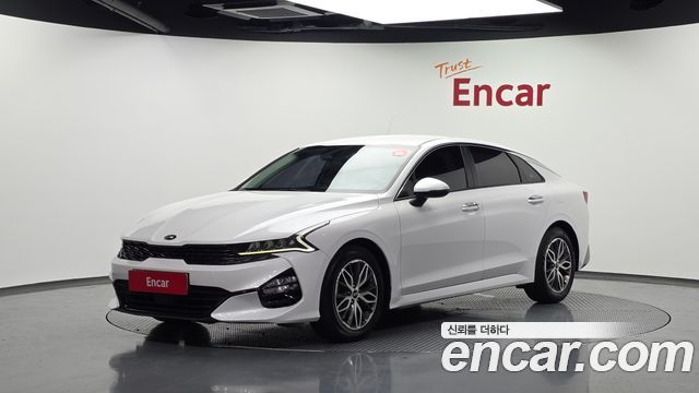 Kia K5 (III) 2.0 Trendy 2021 — фото 1