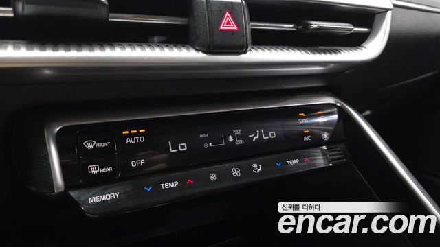 Kia K5 (III) 2.0 Trendy 2021 — фото 19