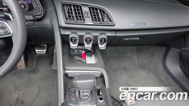 Audi R8 (4S) 5.2 V10 Performance Spyder 2019 — фото 17