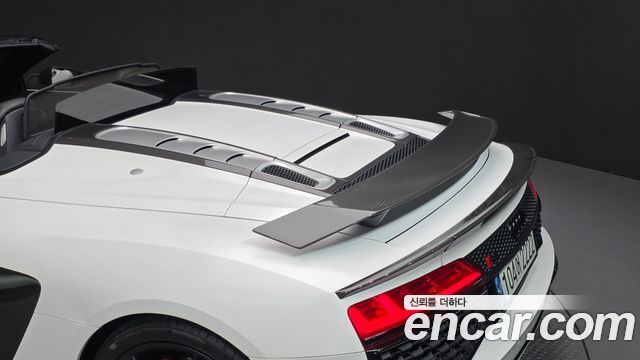 Audi R8 (4S) 5.2 V10 Performance Spyder 2019 — фото 19