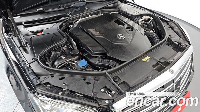 Mercedes-Benz S-Class (W222) S560L 4MATIC 2020 — фото 6