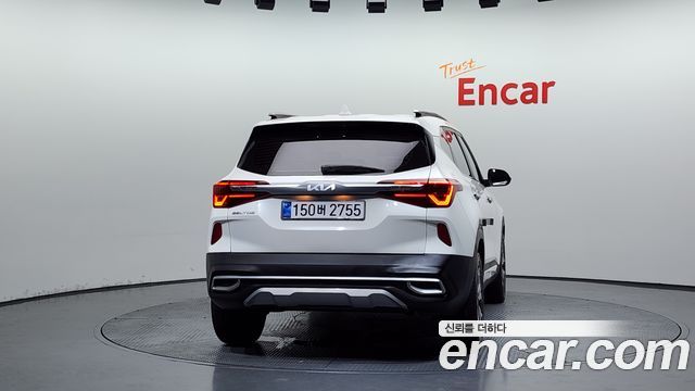 Kia Seltos Gasoline 1.6 Turbo 2WD Signature 2023 — фото 4