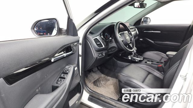 Kia Seltos Gasoline 1.6 Turbo 2WD Signature 2023 — фото 10