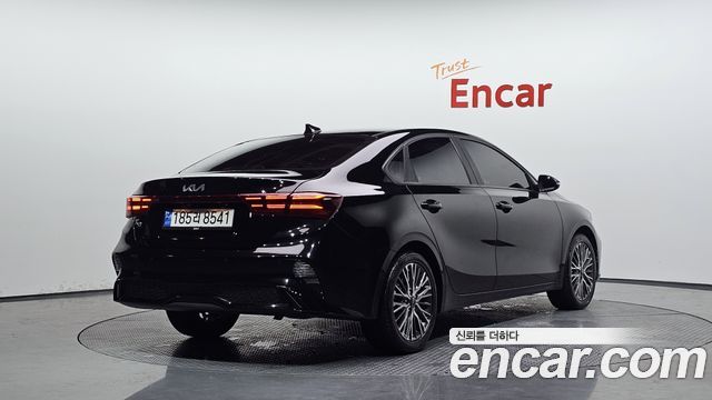 Kia K3 (II) 1.6 Prestige 2024 — фото 2
