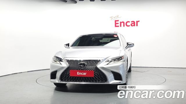 Lexus LS500 (V) 3.5 Luxury AWD 2018 — фото 3