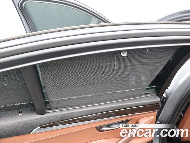 BMW 5 Series (F10) 528i 2015 — фото 16