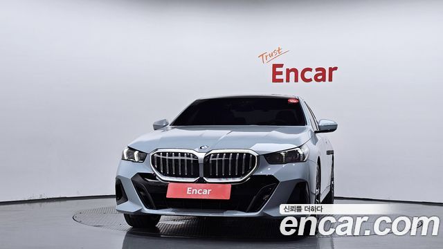 BMW 5 Series (G60) 530i xDrive M Sport 2024 — фото 3