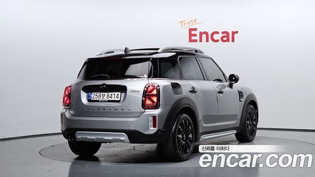 MINI Cooper Countryman Classic Plus Launch Pack 2nd Gen 2024 — фото 2