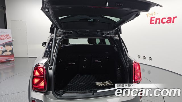 MINI Cooper Countryman Classic Plus Launch Pack 2nd Gen 2024 — фото 20