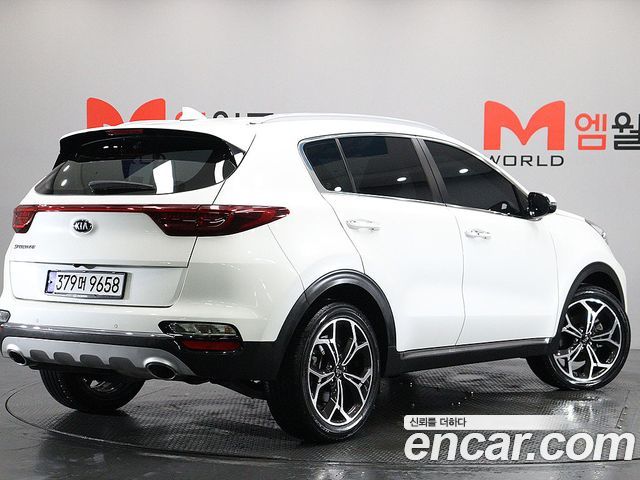 Kia Sportage The Bold Diesel 2.0 2WD Prestige 2021 — фото 3