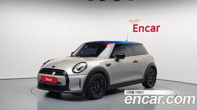 MINI Cooper Gen Z Edition 3rd 2022 — фото 1