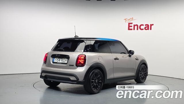 MINI Cooper Gen Z Edition 3rd 2022 — фото 2