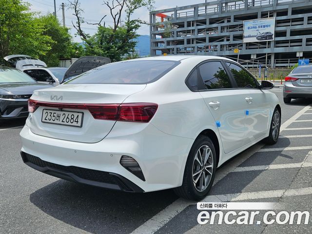 Kia K3 (II) 1.6 Prestige 2022 — фото 2