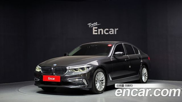 BMW 5 Series (G30) 530i Luxury Plus 2020 — фото 1