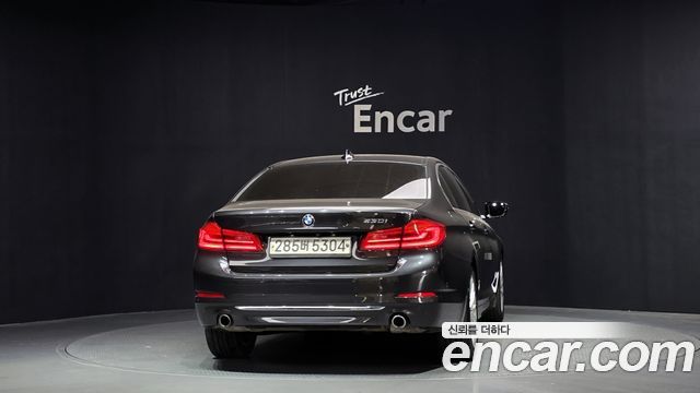 BMW 5 Series (G30) 530i Luxury Plus 2020 — фото 4