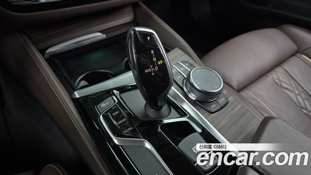BMW 5 Series (G30) 530i Luxury Plus 2020 — фото 9