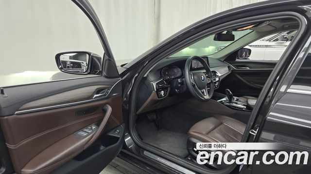 BMW 5 Series (G30) 530i Luxury Plus 2020 — фото 10