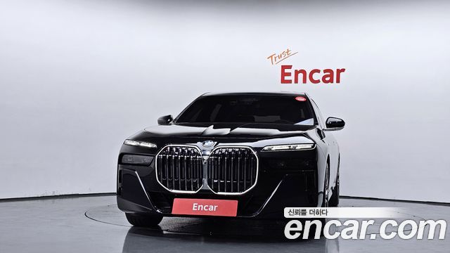 BMW 7 Series (G70) 740i xDrive M Sport 2025 — фото 3