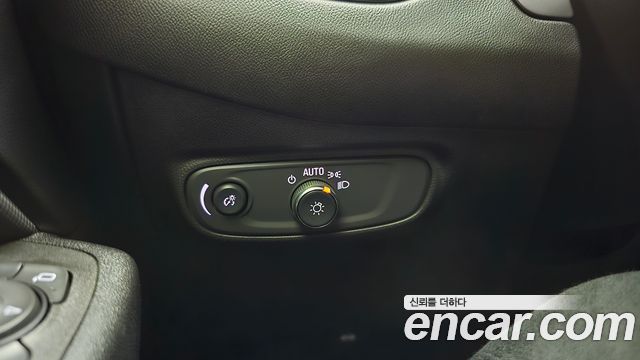 Chevrolet Next Equinox 2WD RS 2022 — фото 19