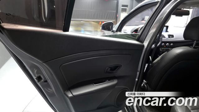Renault Korea SM3 Neo SE 2019 — фото 25