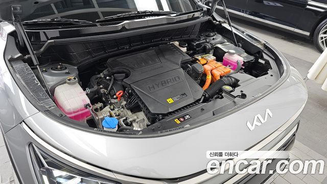 Kia Niro Prestige 2022 — фото 6