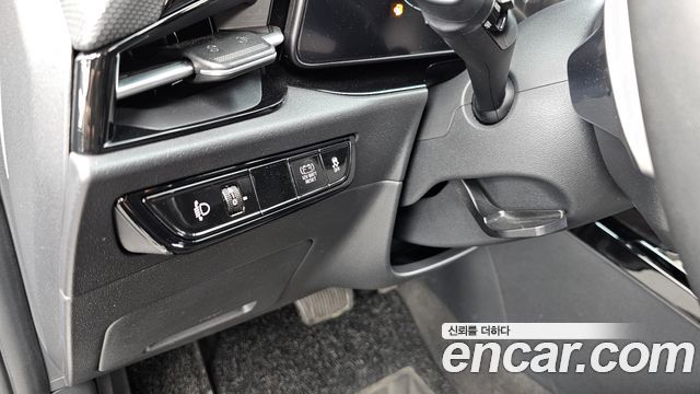 Kia Niro Prestige 2022 — фото 28