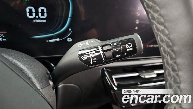 Kia Niro Prestige 2022 — фото 29