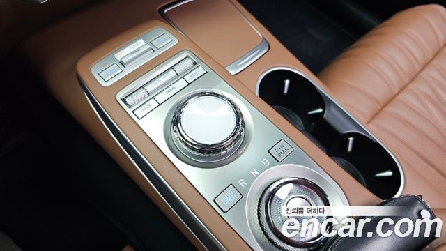 Genesis GV70 2.5T Gasoline AWD 2022 — фото 9