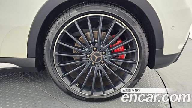 Mercedes-Benz GLA-Class (X156) GLA45 AMG 4MATIC 2019 — фото 21