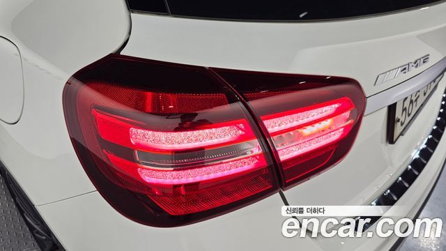 Mercedes-Benz GLA-Class (X156) GLA45 AMG 4MATIC 2019 — фото 23