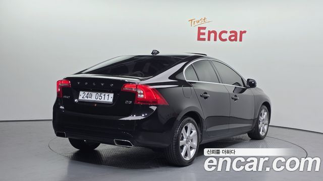 Volvo S60 D3 2nd 2016 — фото 2