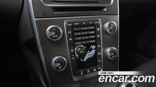 Volvo S60 D3 2nd 2016 — фото 18