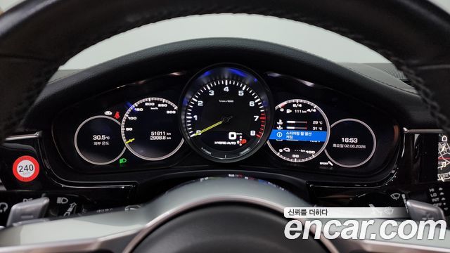 Porsche Panamera (971) 2.9 AWD E-Hybrid 2018 — фото 8