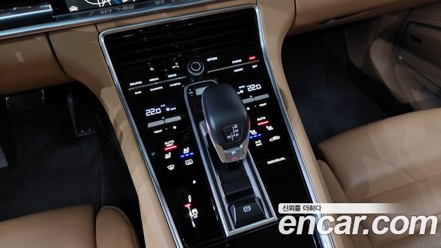 Porsche Panamera (971) 2.9 AWD E-Hybrid 2018 — фото 9