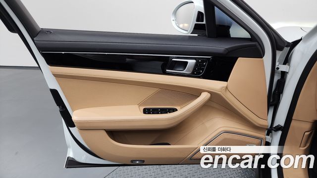 Porsche Panamera (971) 2.9 AWD E-Hybrid 2018 — фото 30