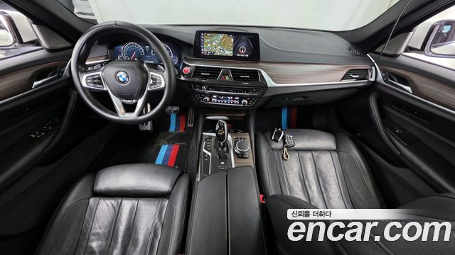 BMW 5 Series (G30) 530i xDrive M Sport Package Plus 2017 — фото 7