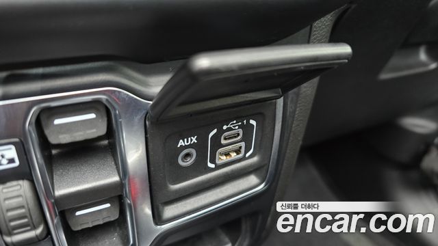 Jeep Wrangler (JL) 2.0 Overland Power Top 4Door 2022 — фото 16