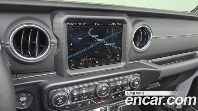 Jeep Wrangler (JL) 2.0 Overland Power Top 4Door 2022 — фото 17