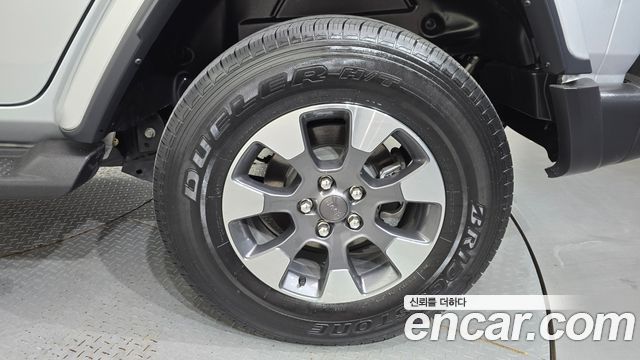 Jeep Wrangler (JL) 2.0 Overland Power Top 4Door 2022 — фото 27