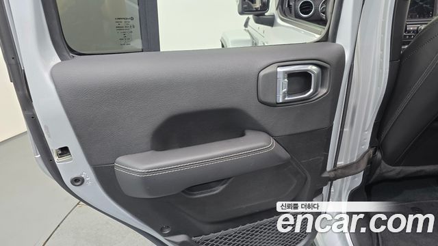 Jeep Wrangler (JL) 2.0 Overland Power Top 4Door 2022 — фото 31
