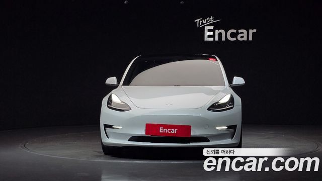 Tesla Model 3 Long Range AWD 2020 — фото 3