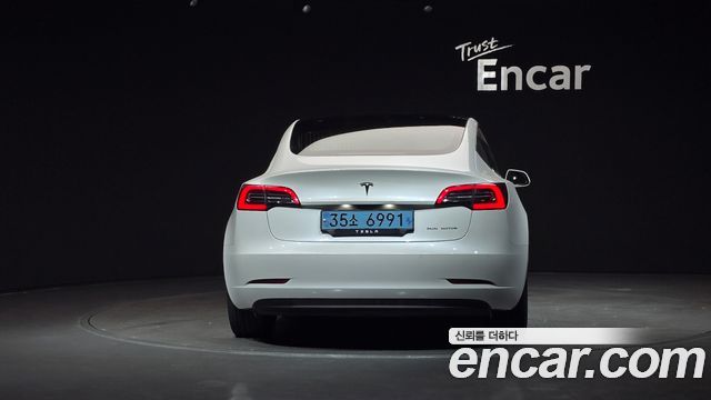 Tesla Model 3 Long Range AWD 2020 — фото 4
