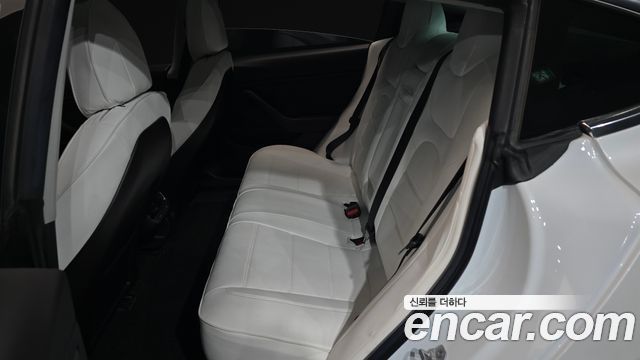 Tesla Model 3 Long Range AWD 2020 — фото 12