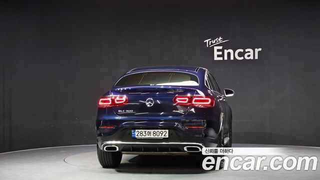 Mercedes-Benz GLC-Class (X253) GCL300 4MATIC Coupe 2023 — фото 4