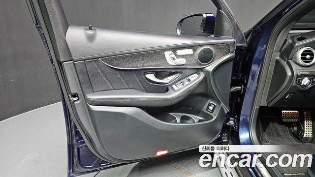 Mercedes-Benz GLC-Class (X253) GCL300 4MATIC Coupe 2023 — фото 24