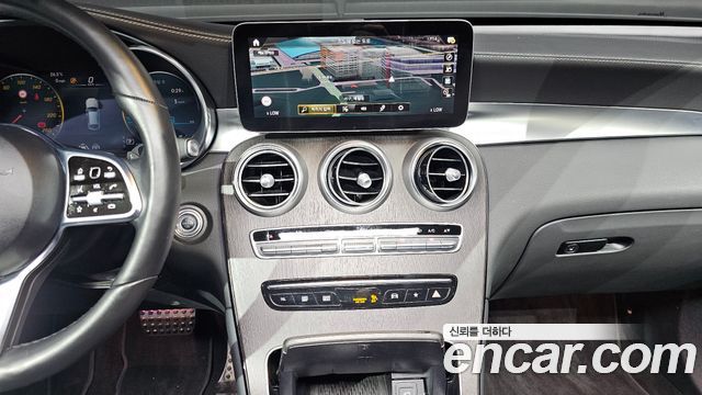 Mercedes-Benz GLC-Class (X253) GCL300 4MATIC Coupe 2023 — фото 32