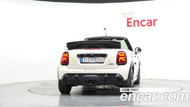MINI Cooper S Convertible JCW 3rd 2022 — фото 4