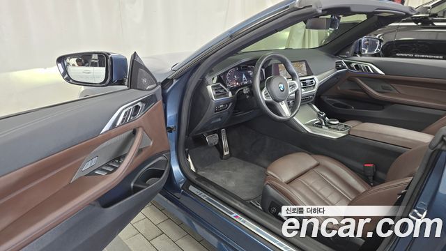 BMW 4 Series (G22) 430i First Edition Convertible 2021 — фото 10